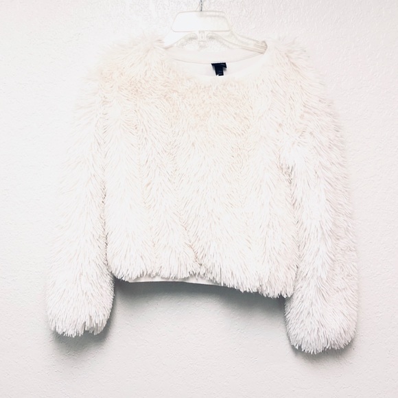 fuzzy white sweatshirt